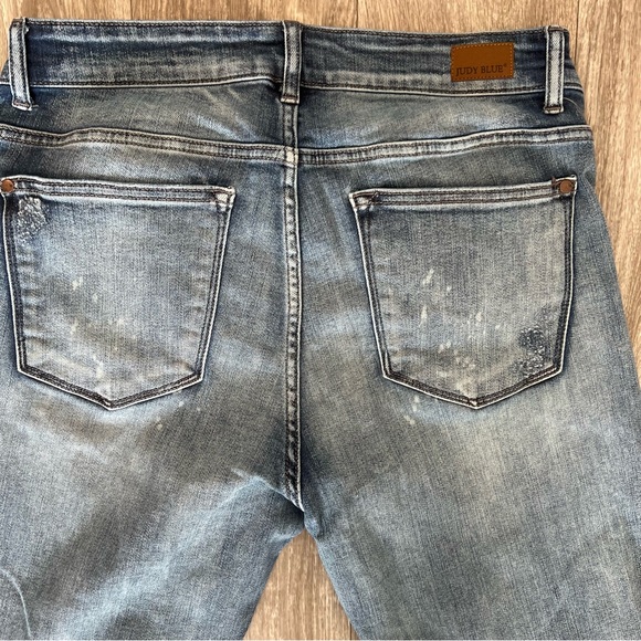 JUDY BLUE Women’s Size 14W Medium Wash Bleach Splashed Distressed Boyfriend Fit - Picture 7 of 8